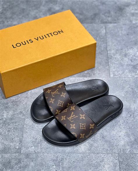 claquette lv|Mules pour femme .